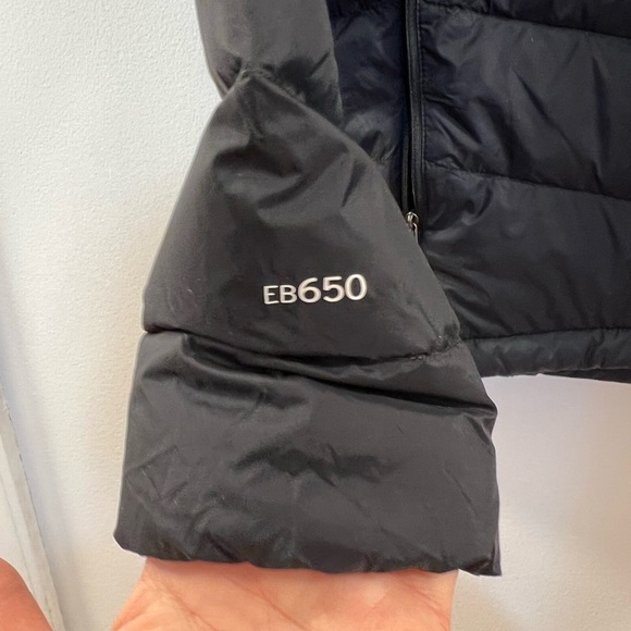 17. Eddie Bauer Womens' Chevron Quilt Down Jacket - Picture 14 of 16